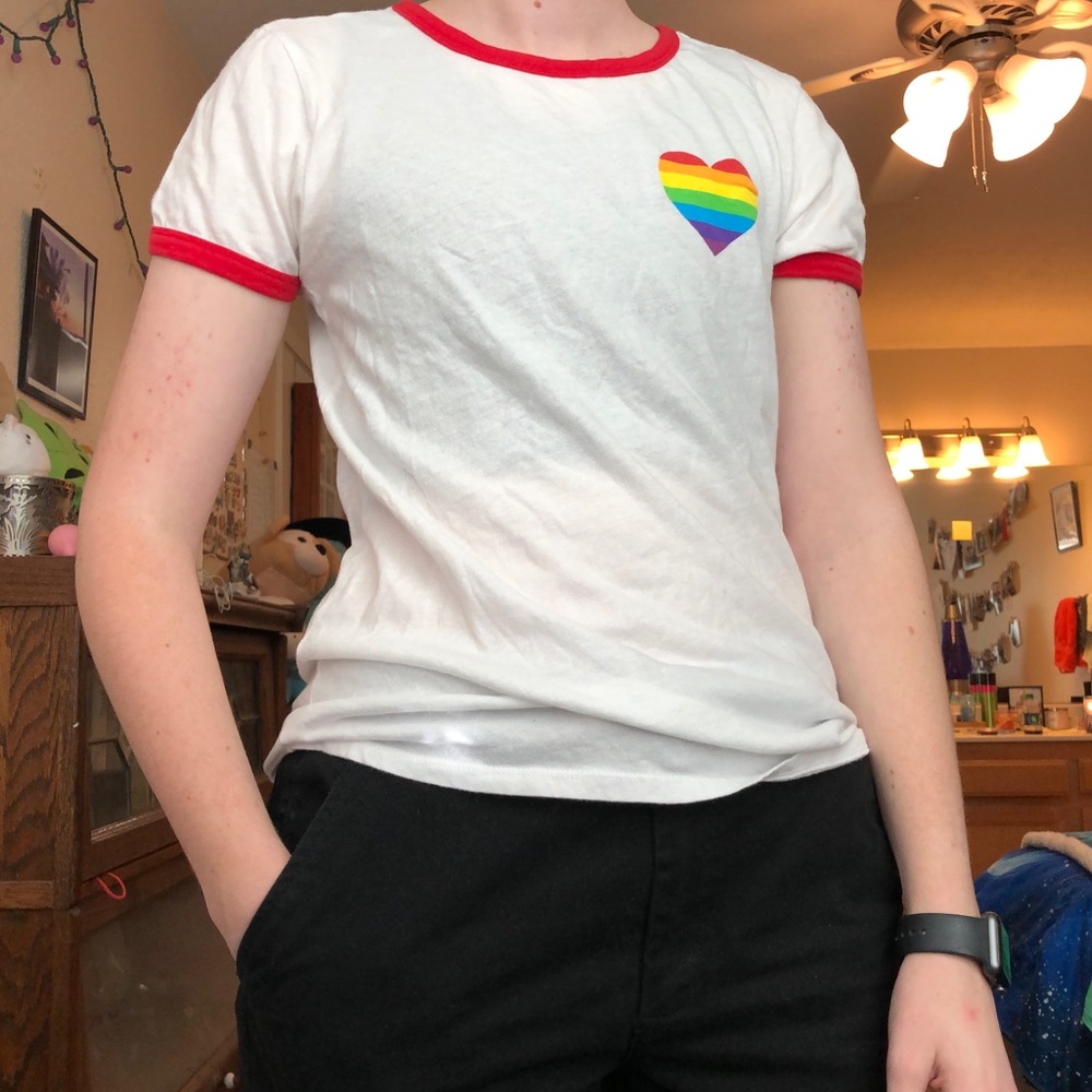 Shirt with a rainbow heart